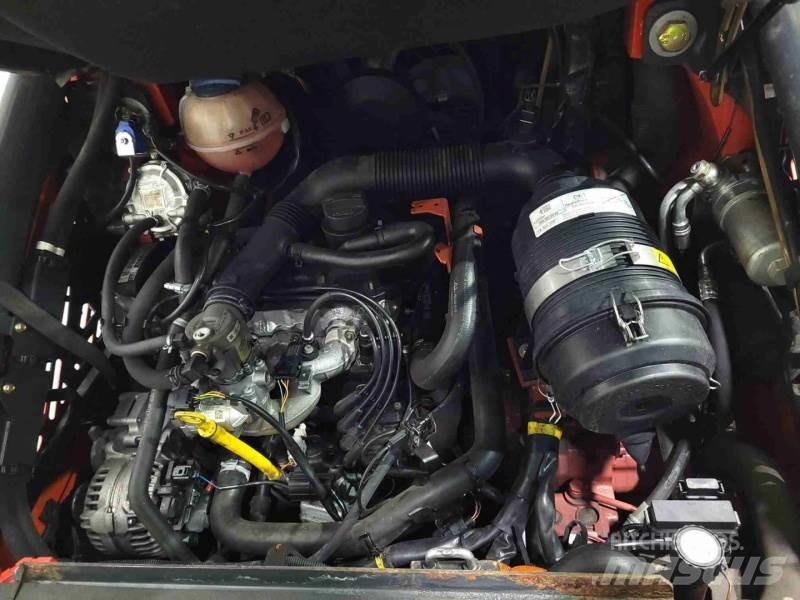 Linde H25T-02 LPG trucks