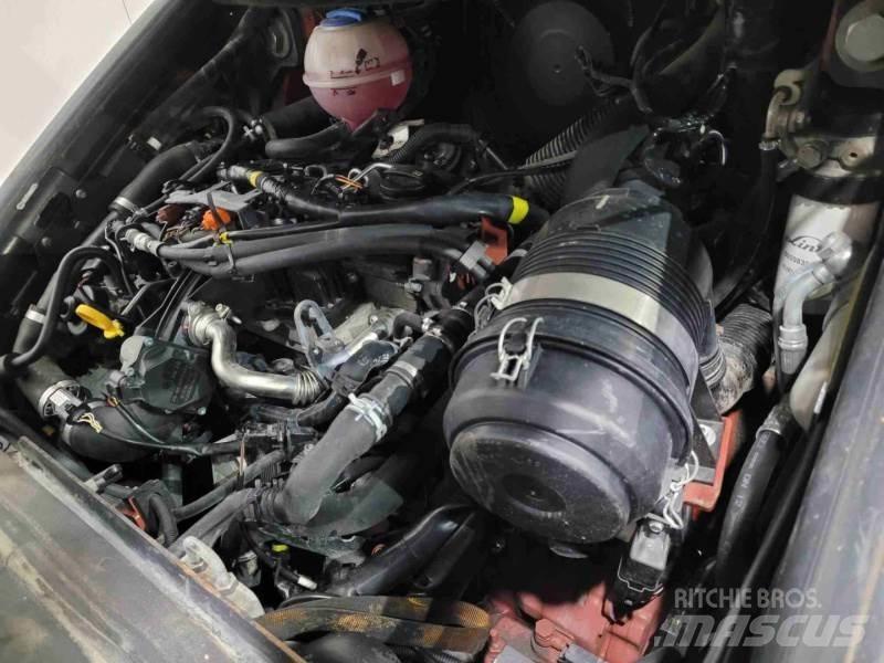 Linde H30D-02 Diesel trucks