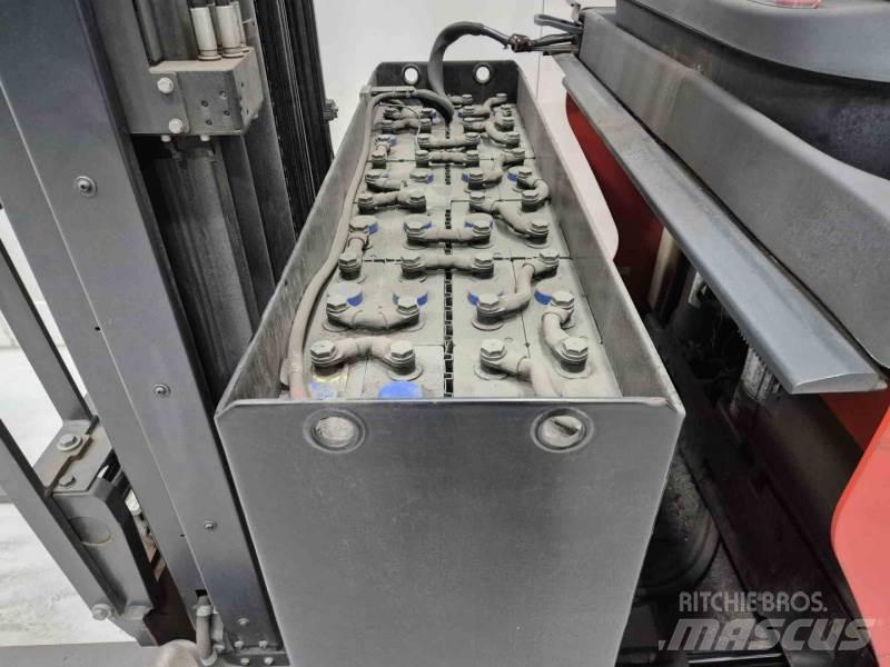 Linde R14-01 Reach trucks