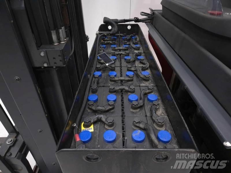 Linde R14-01 Reach trucks