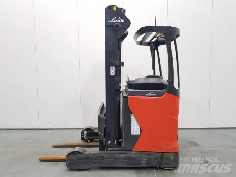 Linde R14-01 1120 Reach trucks