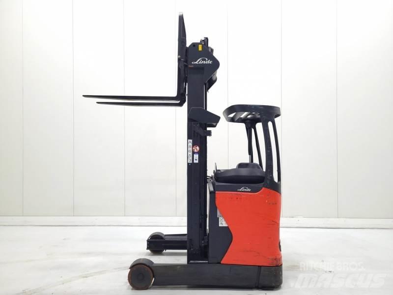 Linde R16-01 1120 Reach trucks