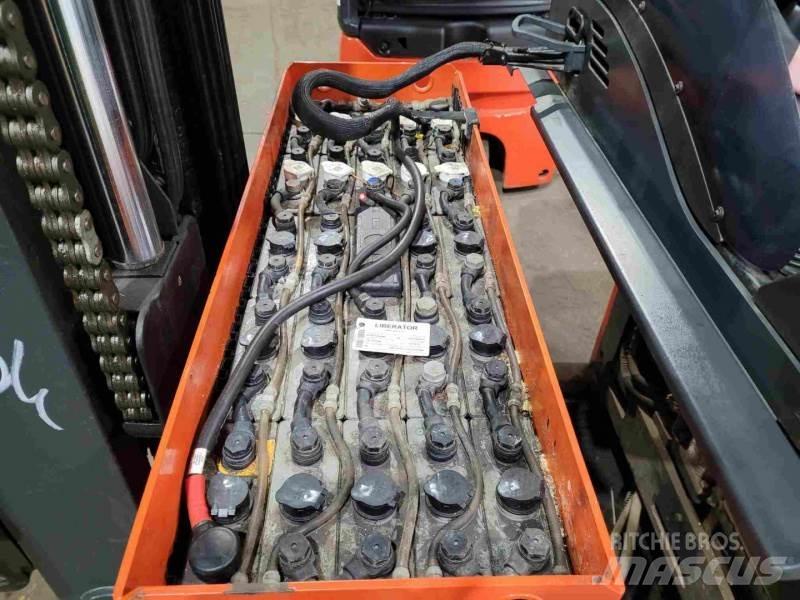 Linde R16SN-12 Reach trucks