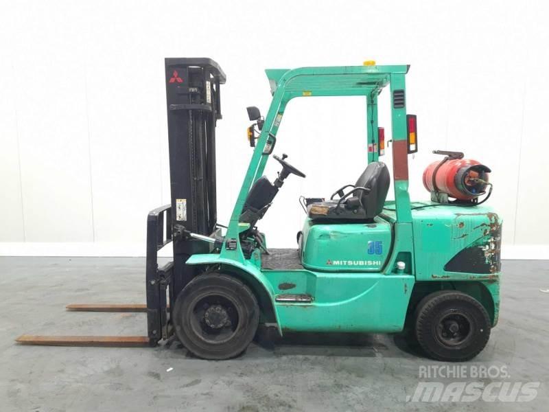 Mitsubishi FG35K LPG trucks