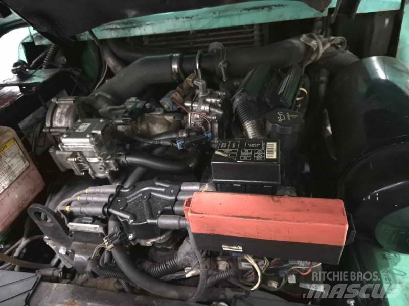 Mitsubishi FGC55K LPG trucks