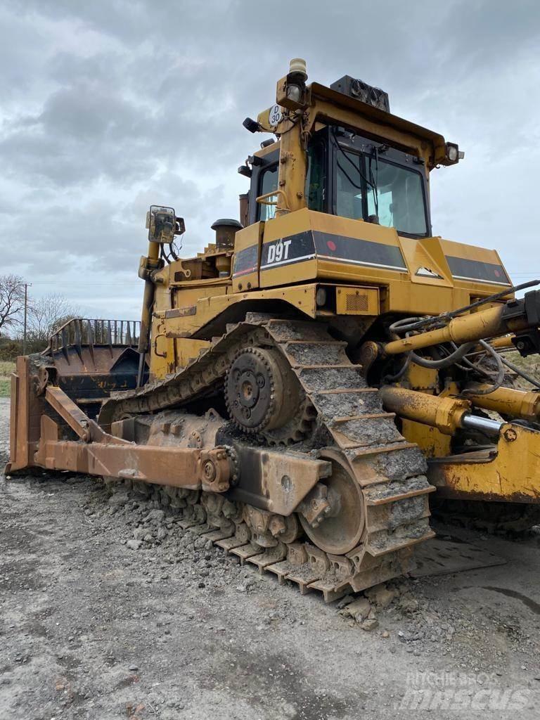 CAT D9T Crawler dozers