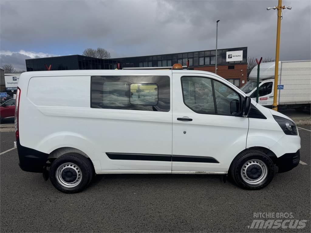 Ford  Mini buses