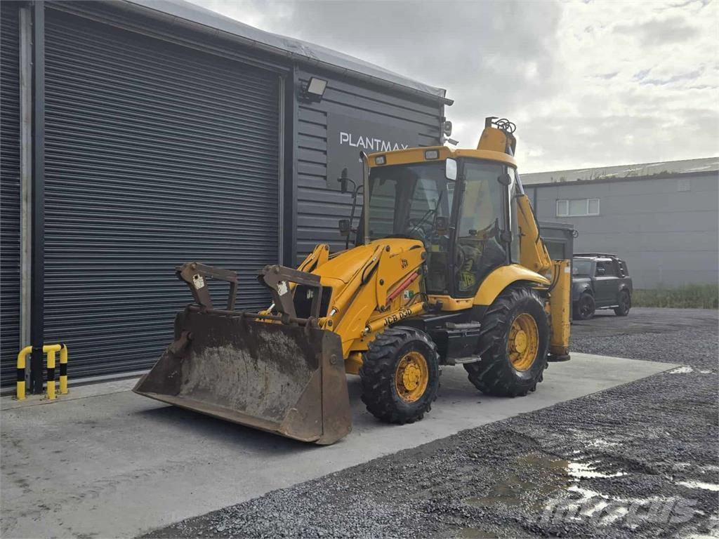 JCB 3CX Backhoe loaders