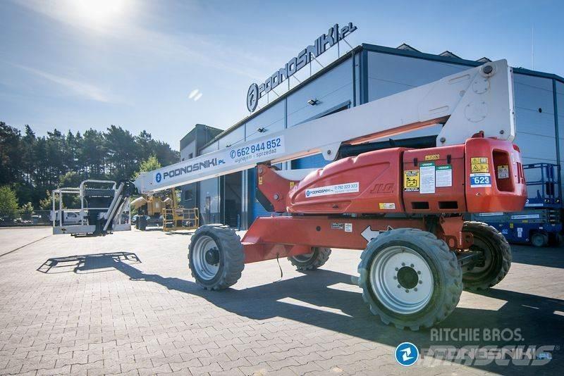 JLG M600JP Articulated boom lifts