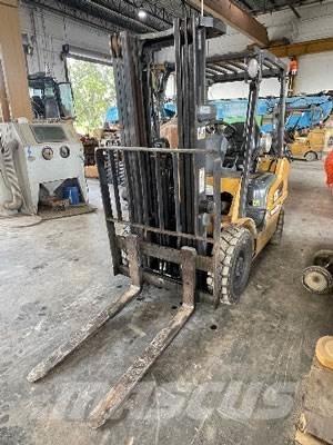 CAT P5000-LP Forklift trucks - others