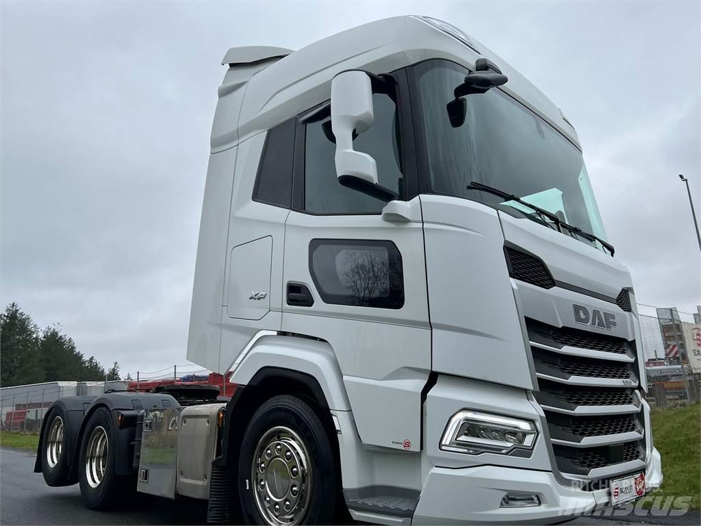 DAF XF530 FTS 6x2 Tractor Units