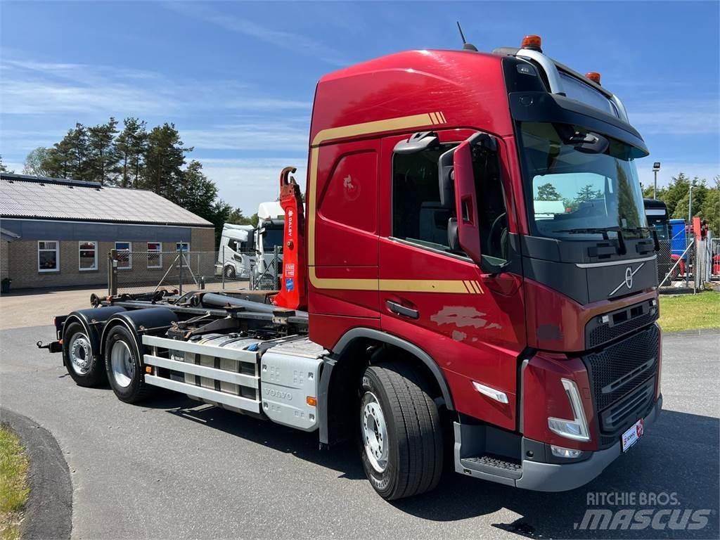 Volvo FM430 6x2*4 Cable lift demountable trucks
