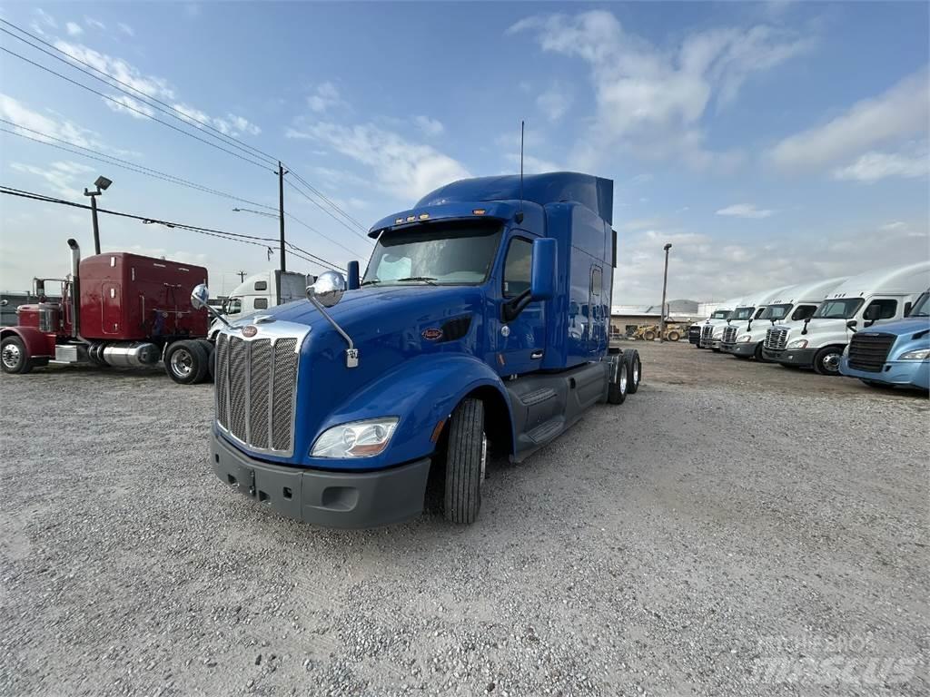 Peterbilt 579 Tractor Units
