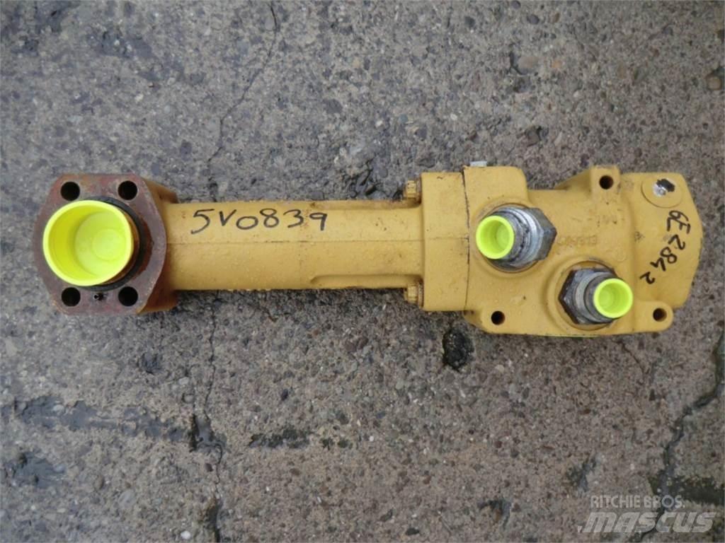 CAT 231D Construction - Others
