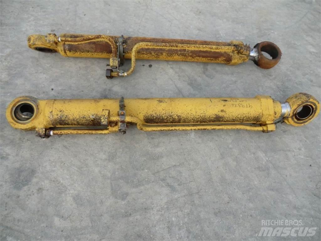 CAT 231D Construction - Others
