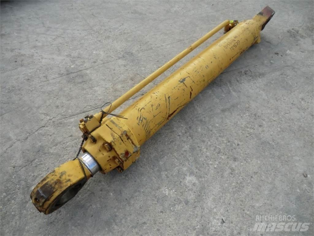 CAT 231D Construction - Others