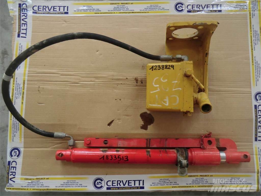 CAT 735 Construction - Others