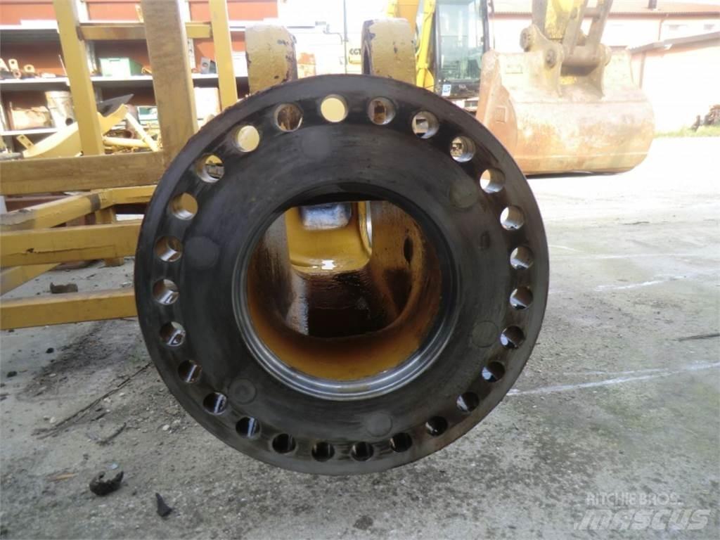CAT 735 Construction - Others