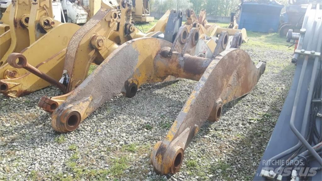 CAT 943 Construction - Others