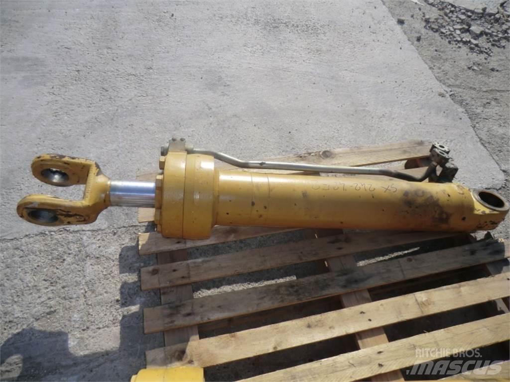 CAT 962H Construction - Others