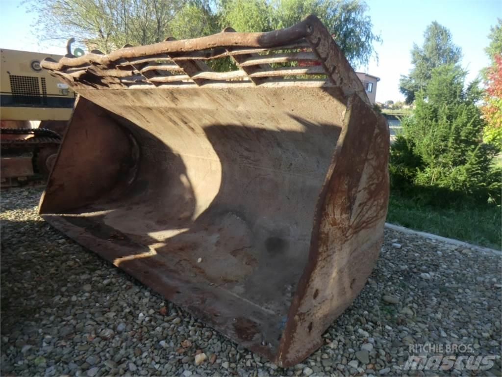CAT 988B Construction - Others