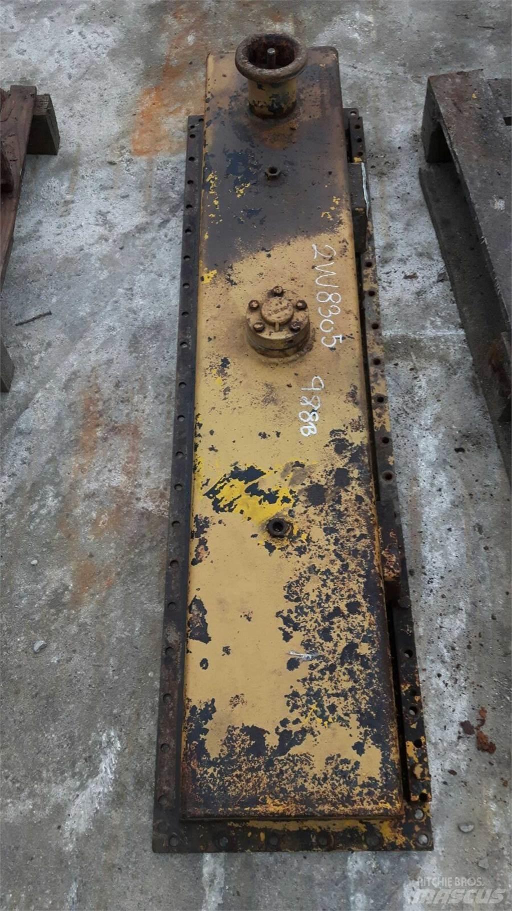 CAT 988B Construction - Others