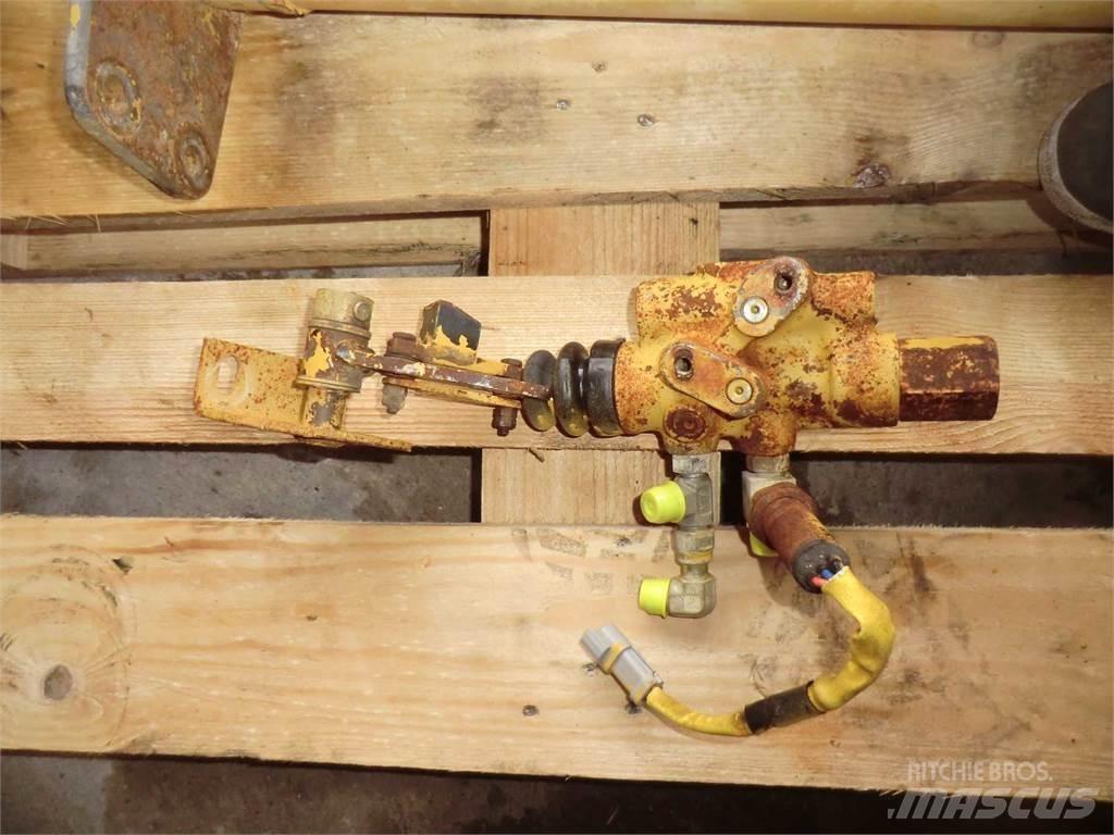 CAT 988F I Construction - Others