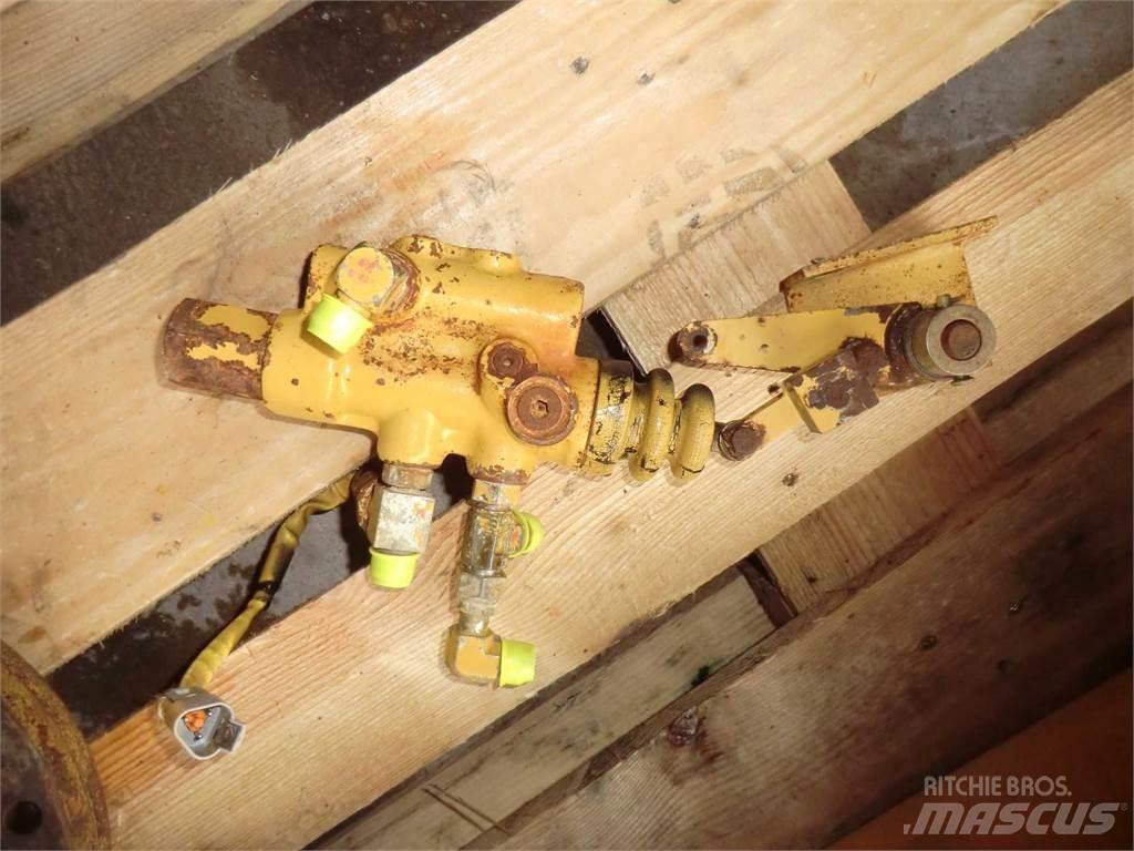 CAT 988F I Construction - Others