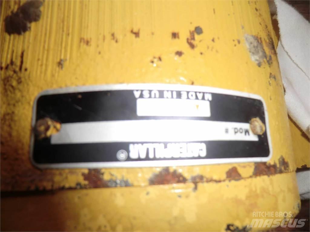 CAT 988F I Construction - Others