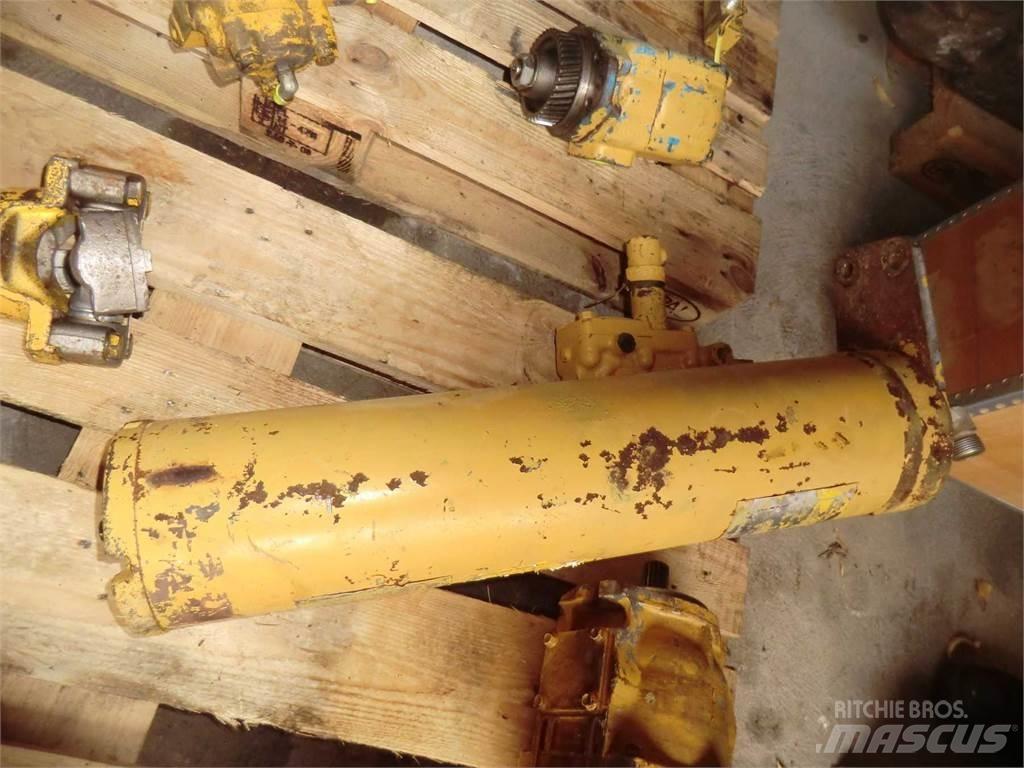 CAT 988F I Construction - Others