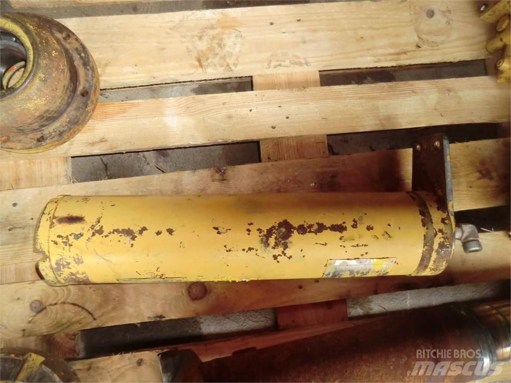 CAT 988F I Construction - Others