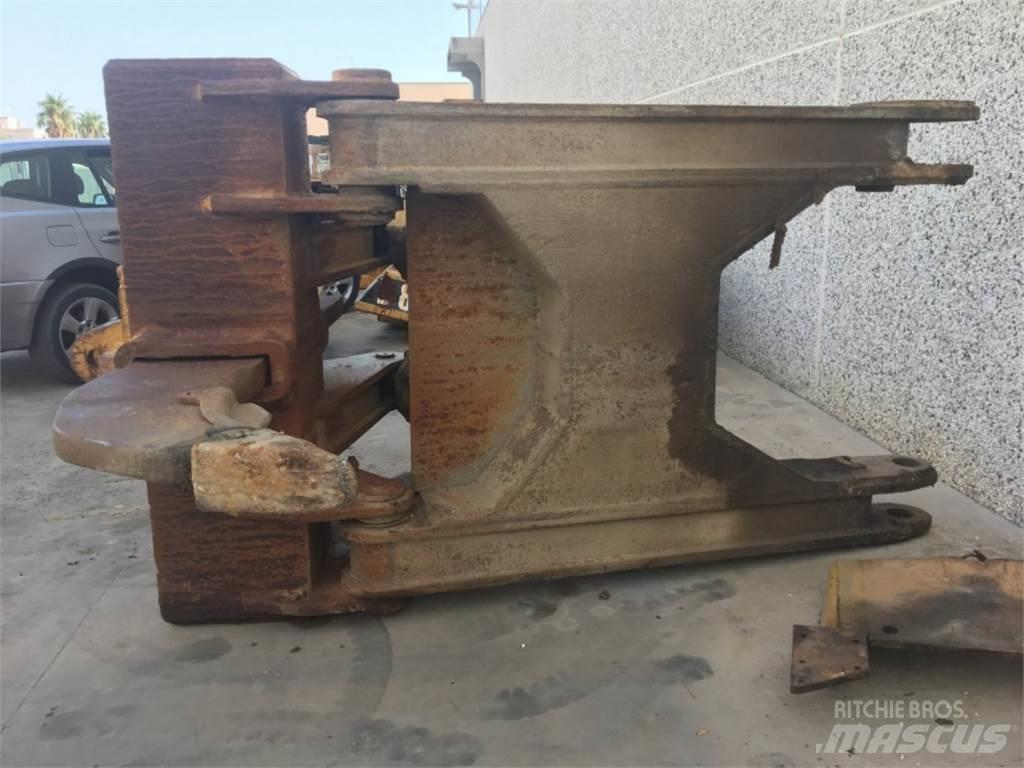 CAT  D8L Construction - Others