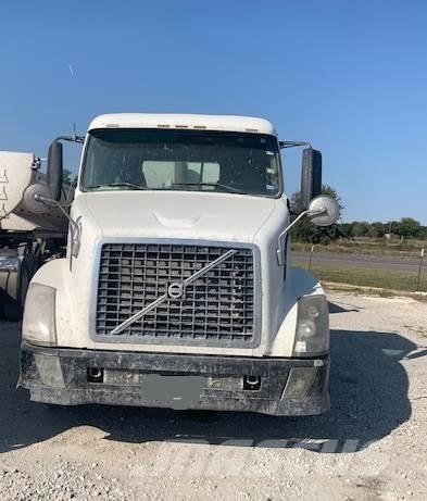 Volvo  Tractor Units