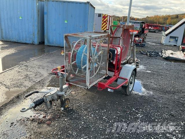  Winch Winches, hoists and material lifts