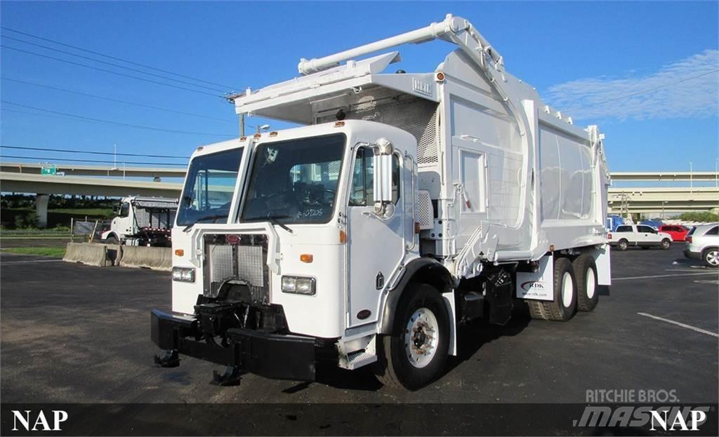 Peterbilt 320 Waste trucks