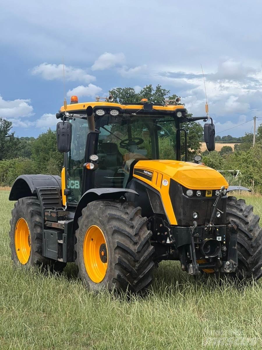 JCB 4220 Tractors