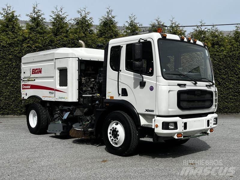 Autocar Xpert Sweeper trucks