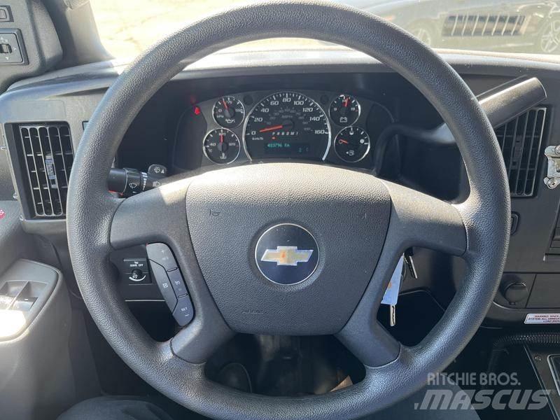 Chevrolet Express Mini buses