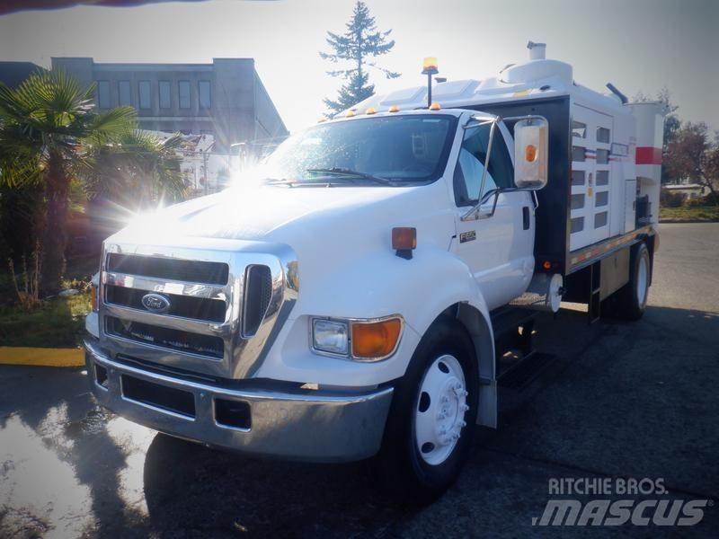 Ford F-650 Combi / vacuum trucks