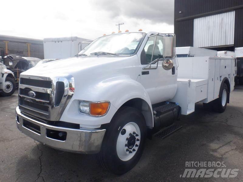 Ford F-750 Municipal / general purpose vehicles