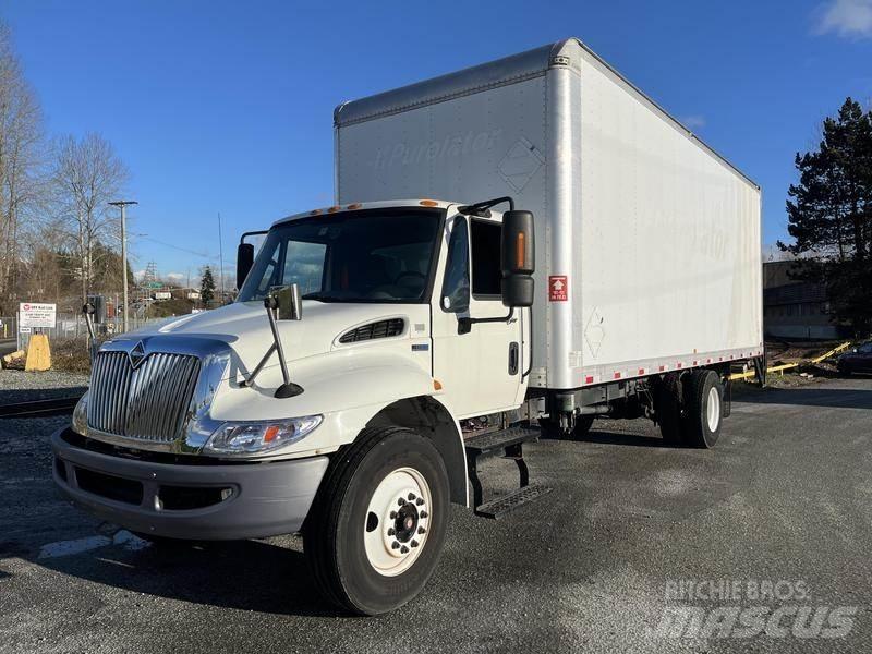 International 4300 Panel vans