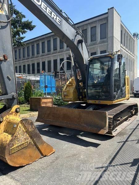 John Deere 135 D Crawler excavators