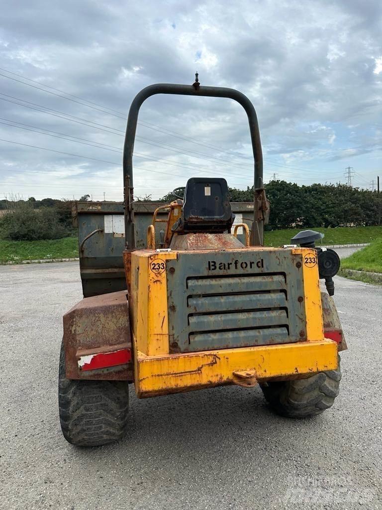 Barford  Site dumpers