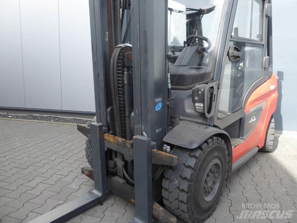 Linde H35D-01 Diesel trucks