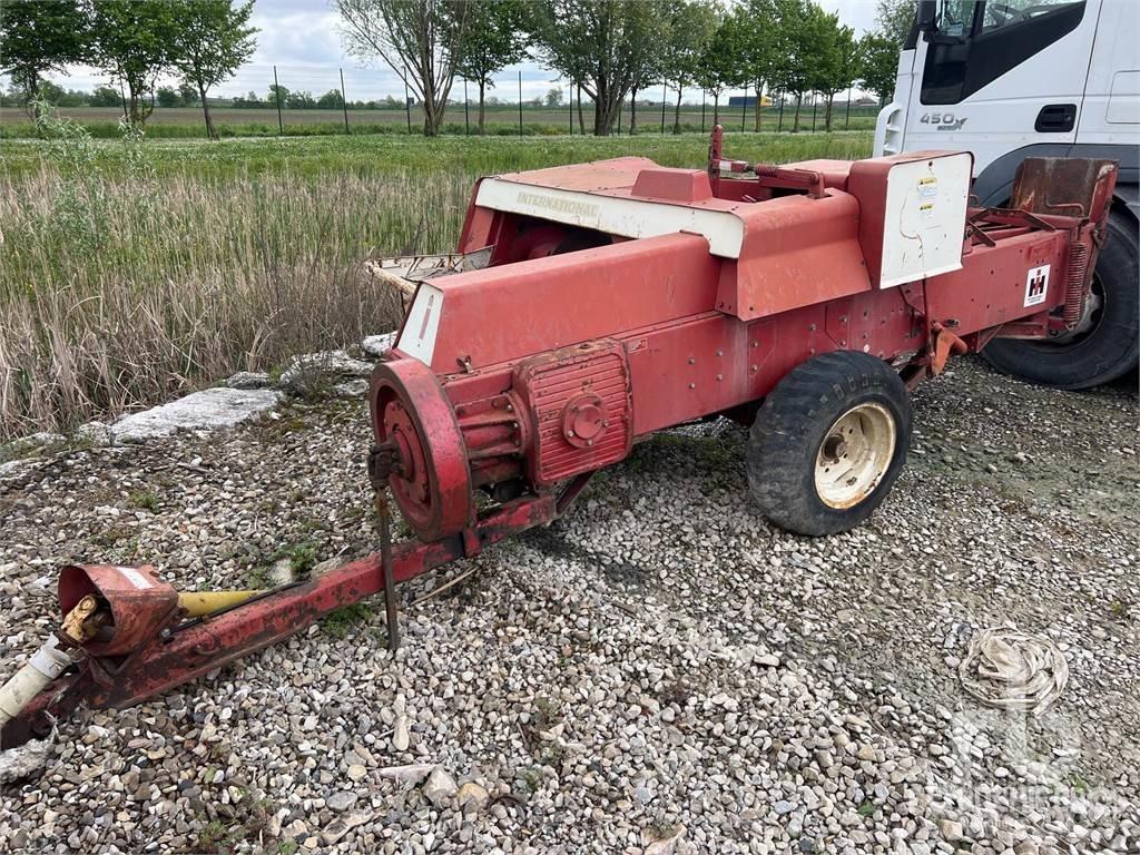  430 Square balers