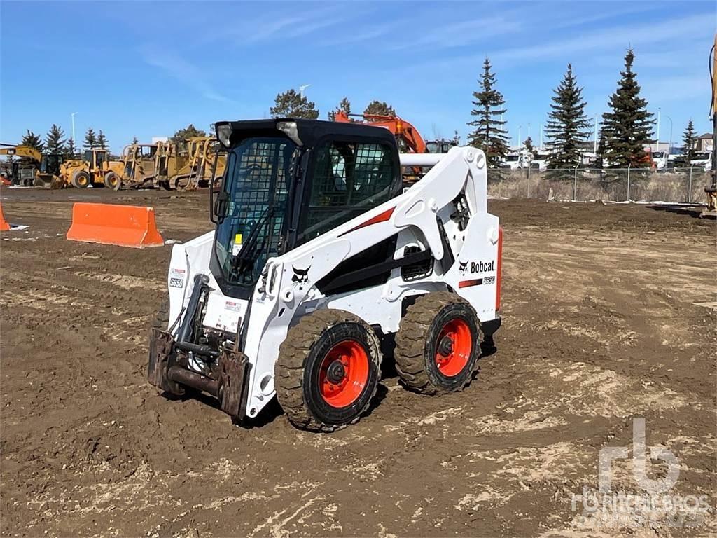 Bobcat S650 Skid steer loaders
