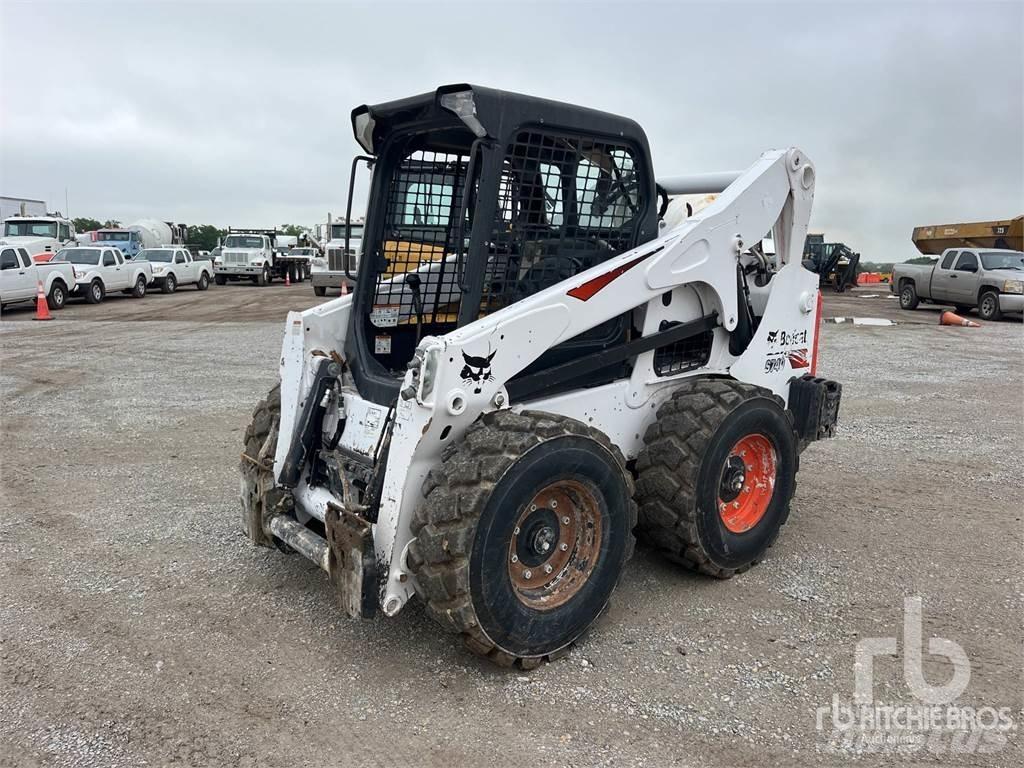Bobcat S740 Skid steer loaders