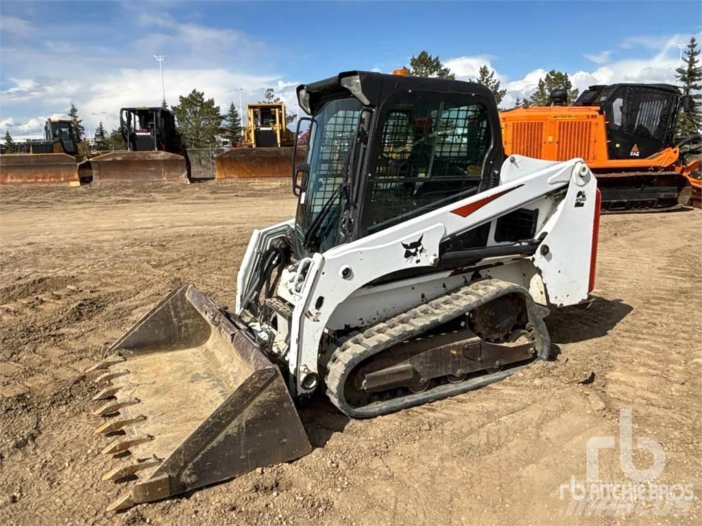 Bobcat T450 Skid steer loaders