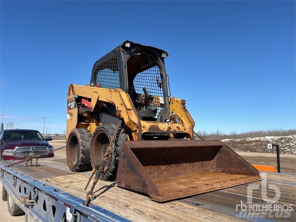 CAT 226D Skid steer loaders