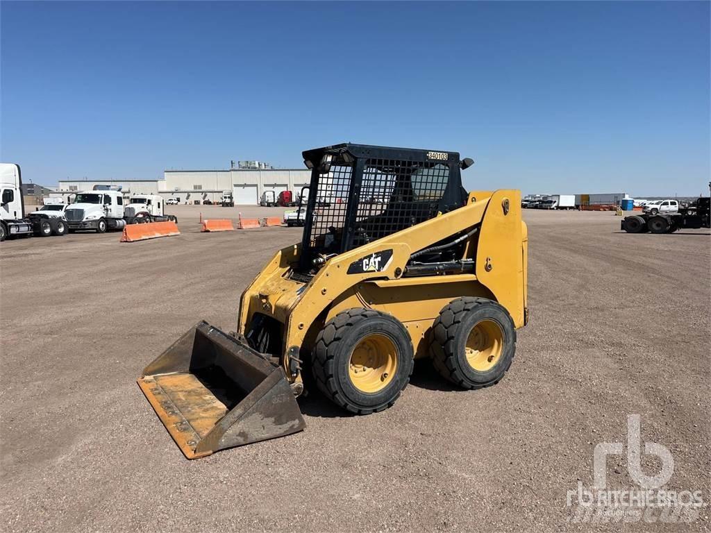 CAT 236B3 Skid steer loaders